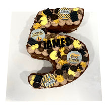 Load image into Gallery viewer, Letter or Number Cake