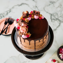 Load image into Gallery viewer, Rocky Road Deluxe Cake
