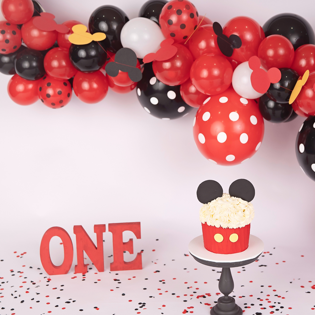 Micky Smash Cake