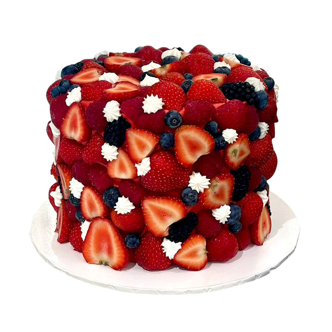 Berry-Licious Deluxe Cake