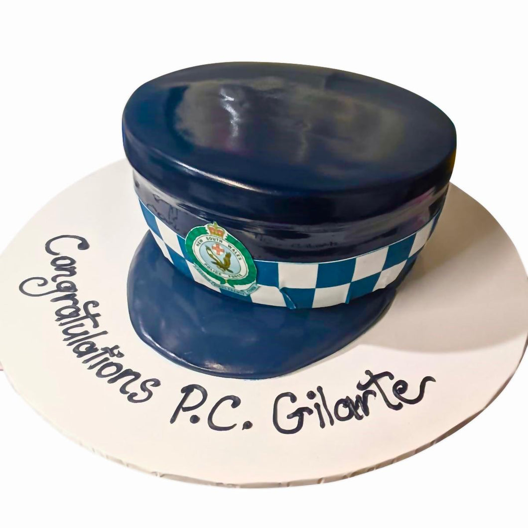 पुलिस टोपी केक