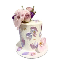 गैलरी व्यूवर में इमेज लोड करें, फूलों के साथ बैंगनी कैनवास शैली लंबा केक
